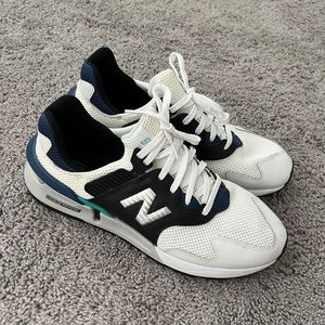 New Balance 997S size 11